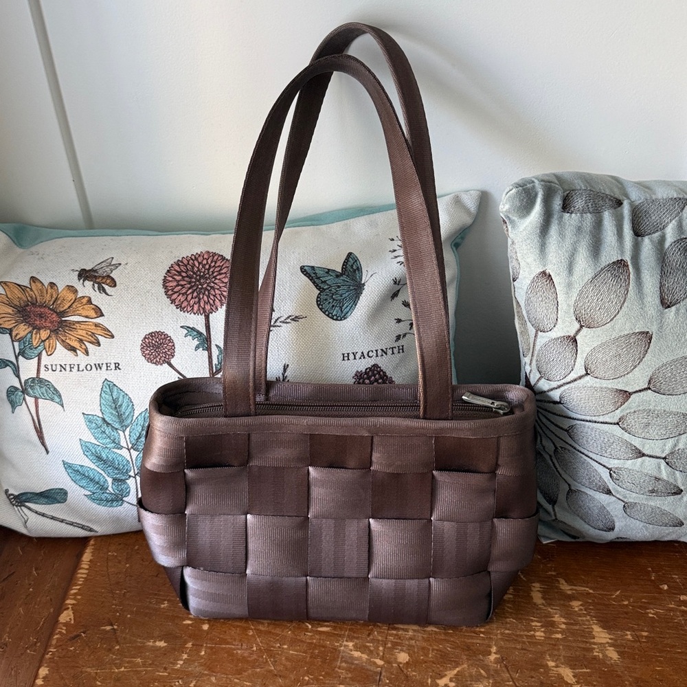 HARVEYS brown Seatbelt bag